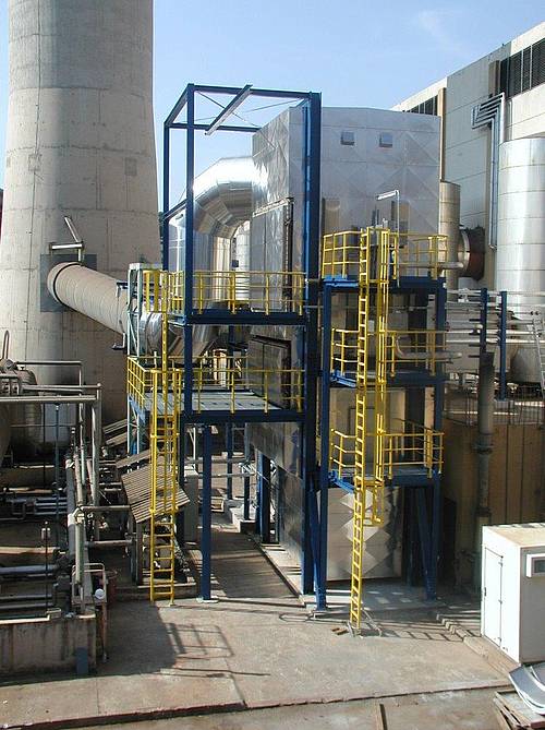 Anlage mit SCR-Katalysatoren zur Beseitigung von NOx-Emissionen von Steuler Anlagenbau