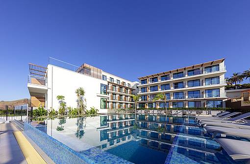 Hotel pool by Steuler Pool Linings, which was awarded by the bsw 2019 