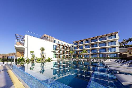 Hotel pool by Steuler Pool Linings, which was awarded by the bsw 2019 