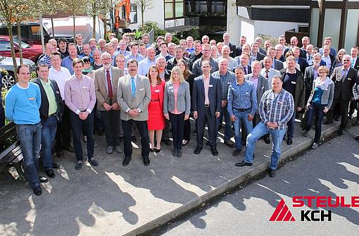 Corrosion protection specialists, STEULER-KCH experts and technical speakers at the 1st Corrosion Protection Conference of the STEULER-KCH